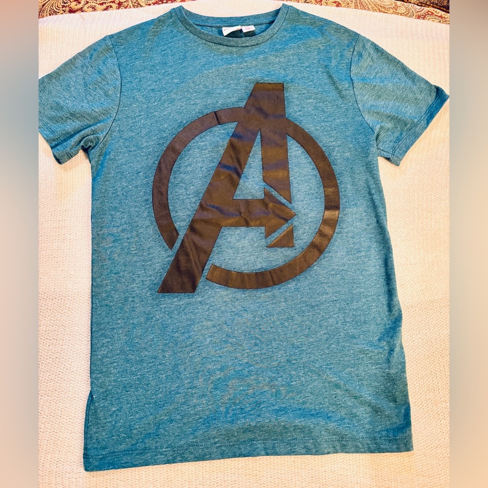 Marvel Avengers Men’s teal blue T-shirt
